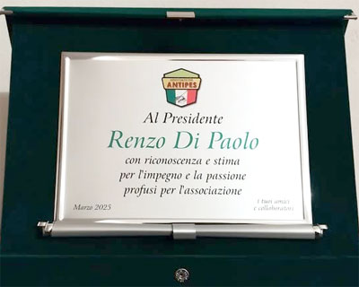 Targa riconoscenza e stima a Renzo Di Paolo